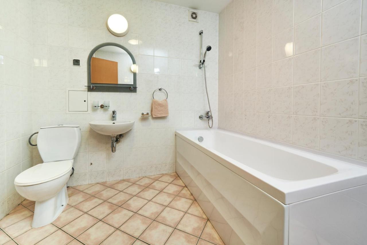 Hostel Relaks Olsztyn  Buitenkant foto