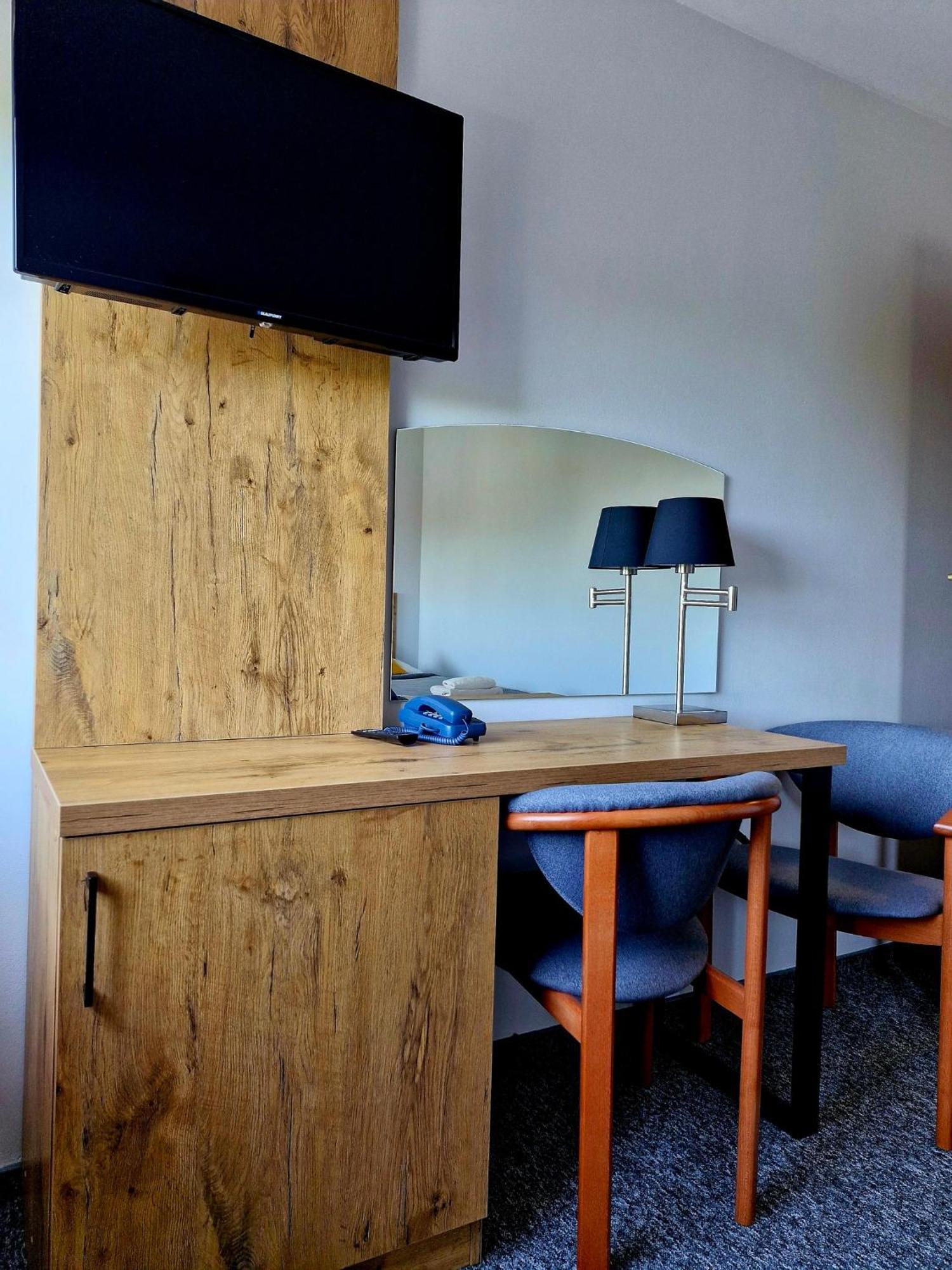 Hostel Relaks Olsztyn  Buitenkant foto